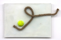 <p>Drei unausführbare Verschiebungen: von unten nach oben</p><p> </p><p>2013<br />wax, rope, tennis ball<br />37,5 x 60 x 4 cm</p>