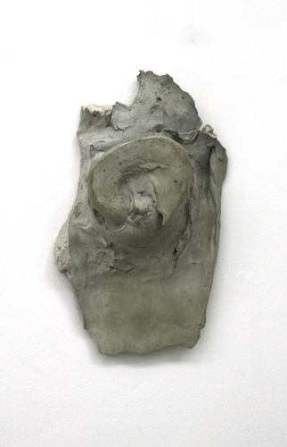 <p>Anja Spitzer</p><p><br />Kleines Drehstück</p><p>2015<br />concrete<br />34 x 22 x 10 cm</p>