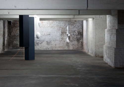 <p>Subkutan<br /><br /><br />2012<br />Exhibition view<br />Cruise & Callas</p>