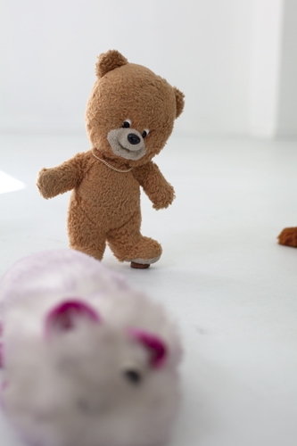 <p>tomorrow never comes IV</p><p> </p><p>2016<br />Exhibition view<br />Cruise & Callas</p>