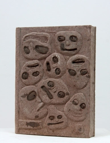 <p>Fratzenbuch (Facebook)</p><p> </p><p>2011<br />Shellac on sandstone<br />52 x 38 x 7,5 cm</p>