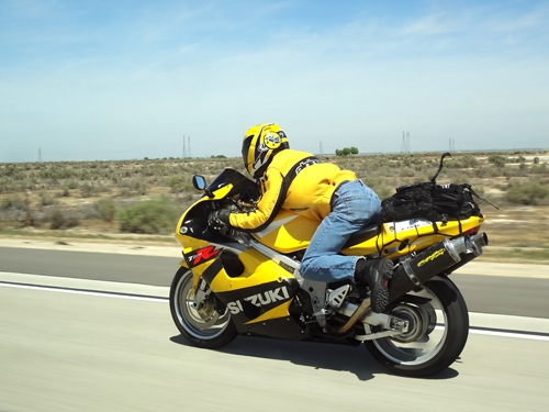 <p>Salome Ghazanfari</p><p><br />Yellow Race, 2013<br />c-print<br />129 x 182 cm</p>