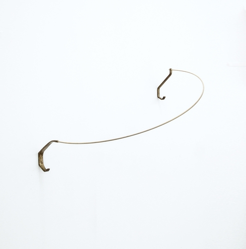 <p>You don't understand me #2</p><p> </p><p>2014</p><p>two metal hooks, metal screw wire</p><p>50 x 65 x 36 cm</p>